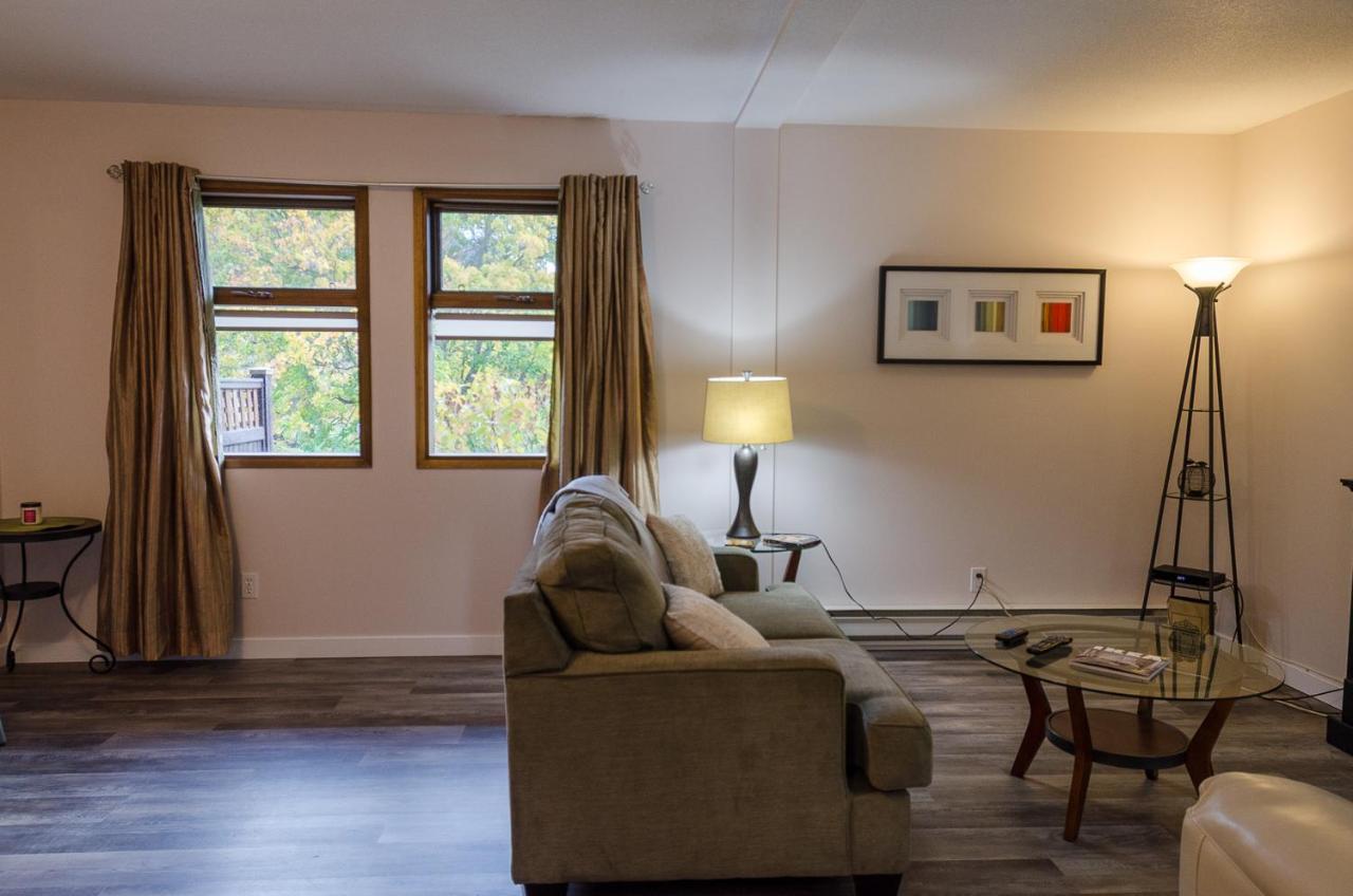 Kaleden St Andrews By The Lake Golf Resort מראה חיצוני תמונה