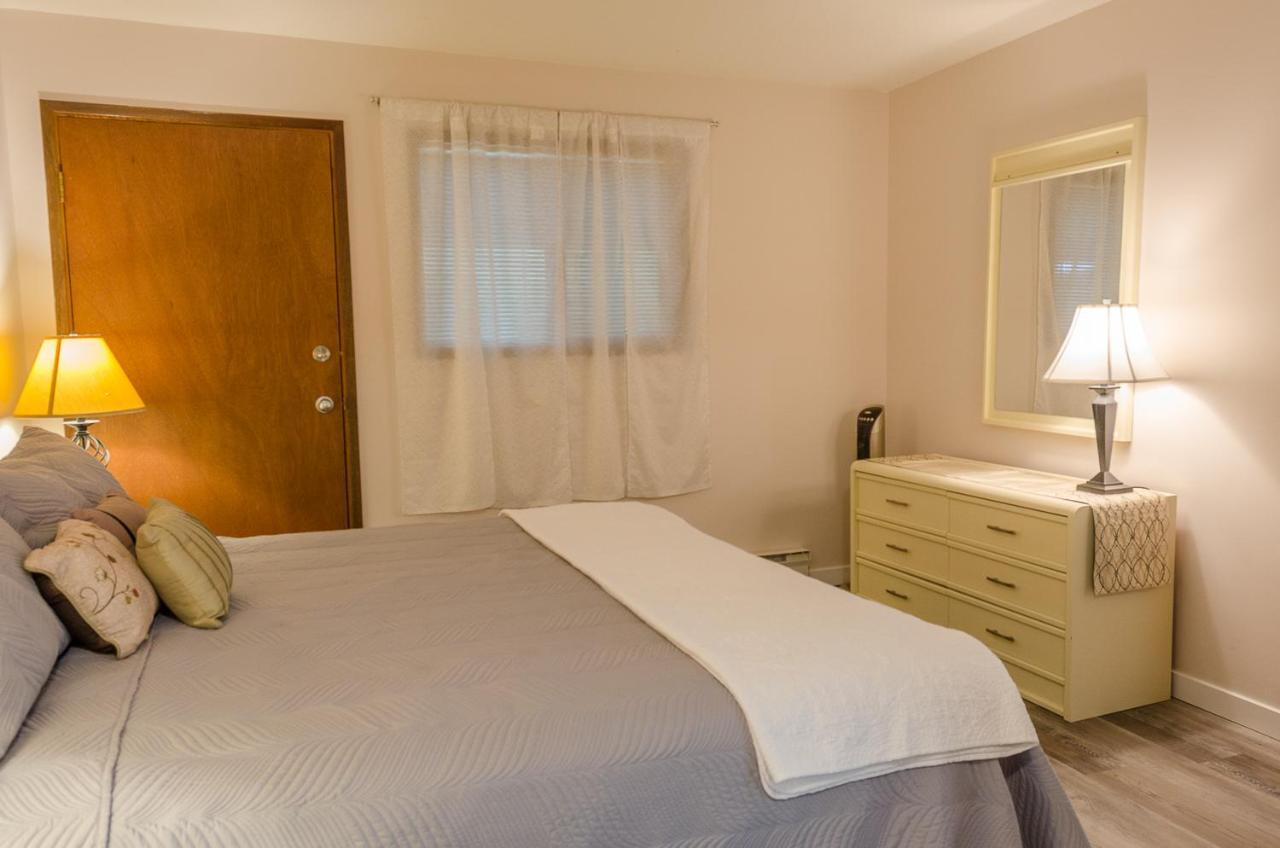 Kaleden St Andrews By The Lake Golf Resort מראה חיצוני תמונה