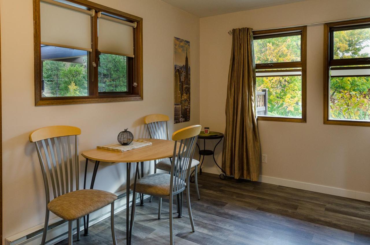 Kaleden St Andrews By The Lake Golf Resort מראה חיצוני תמונה